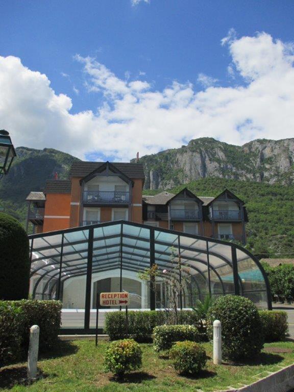 Hotel Chez Pierre D'Agos מראה חיצוני תמונה